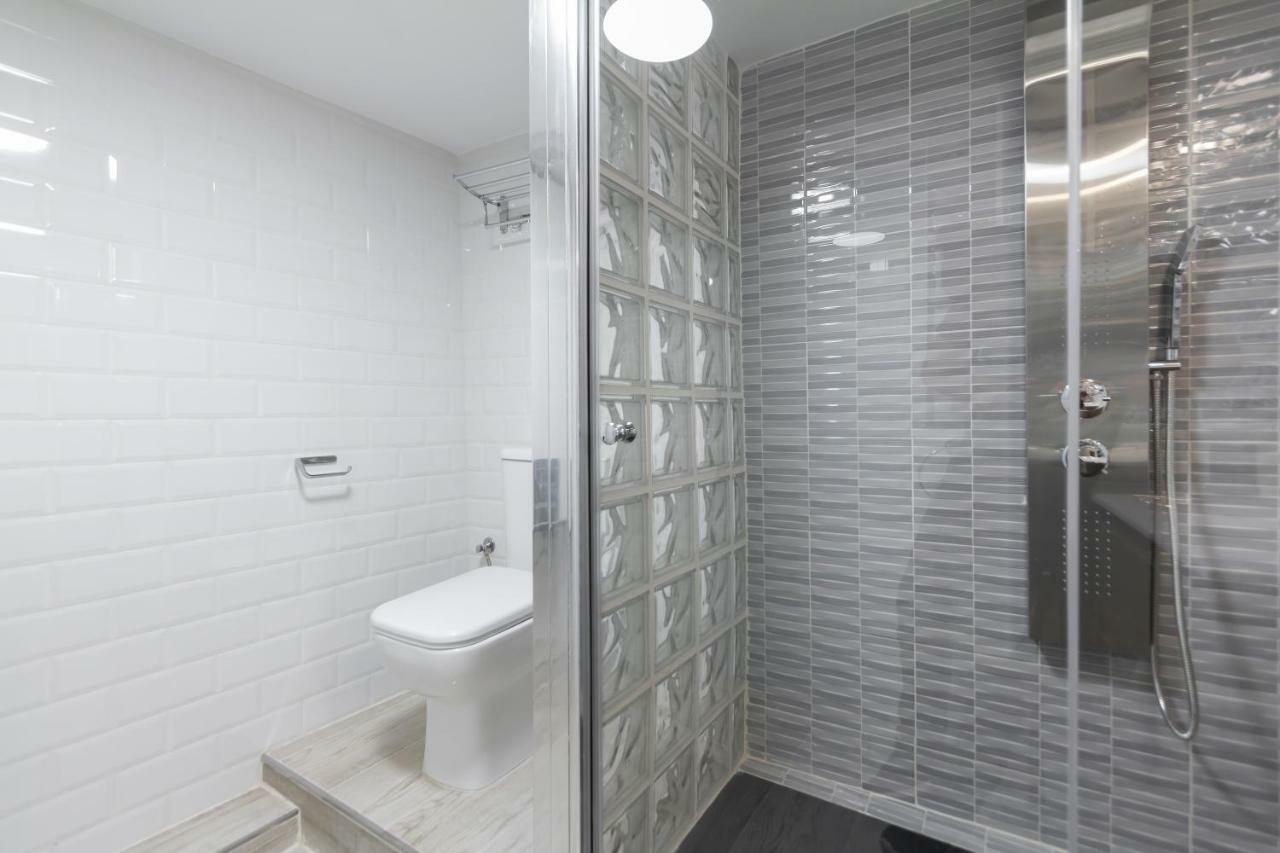Luna Apartment มาดริด ภายนอก รูปภาพ